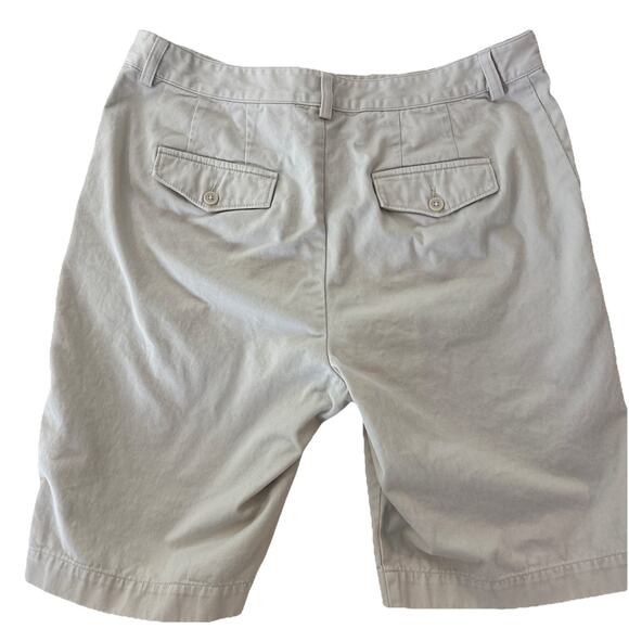 Eddie Bauer Mercer Fit Stone Beige Cotton Bermuda Shorts Size 10 - Picture 3 of 6